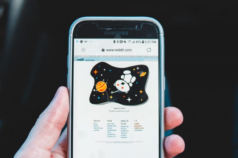¿Cómo eliminar el historial de Reddit?