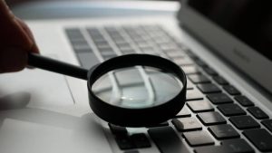 eliminar nombre apellidos google