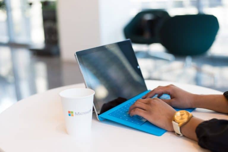 Cómo borrar una cuenta de Outlook