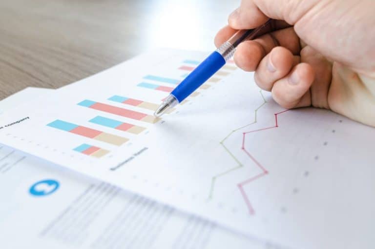 Datos cualitativos y cuantitativos