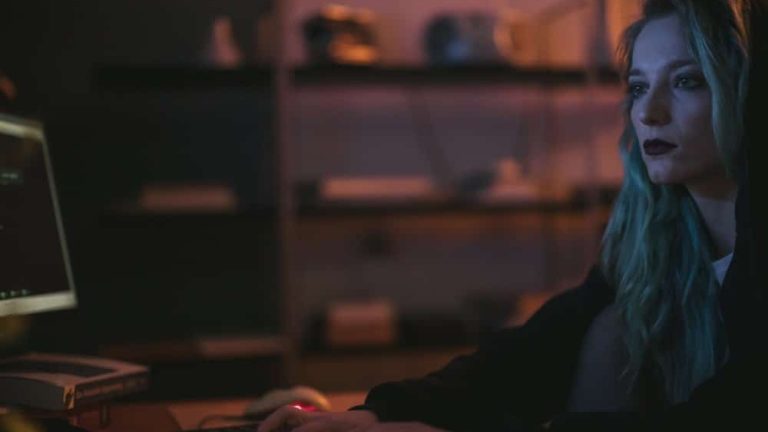¿Cómo denunciar contenido abusivo en Wix?