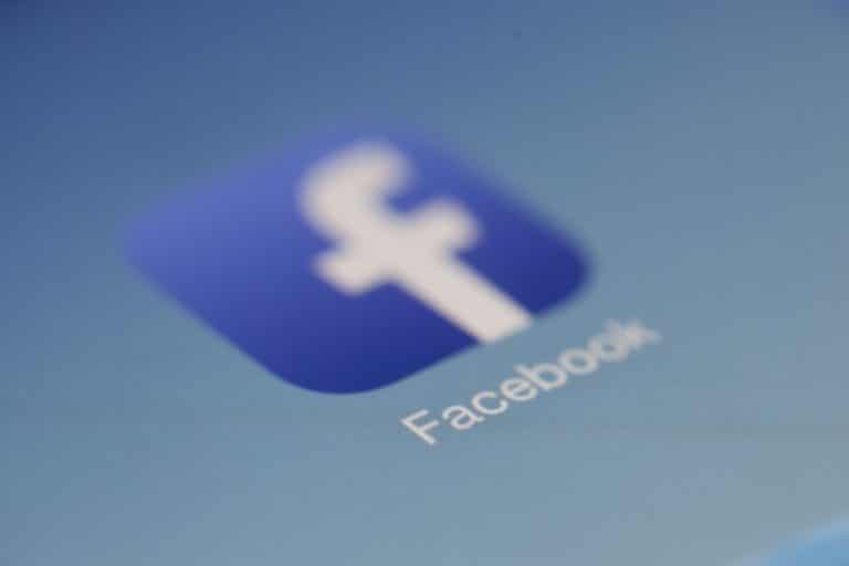 recuperar una cuenta de facebook hackeada