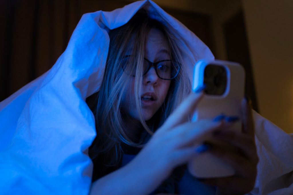 Qué hacer si aparecen fotos íntimas tomadas sin consentimiento