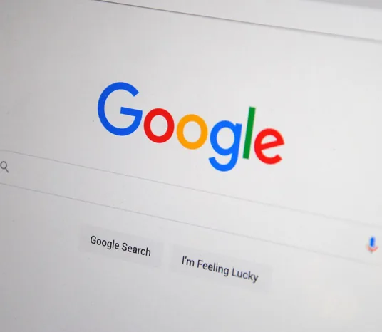 Searching for posts that breach the right to honour